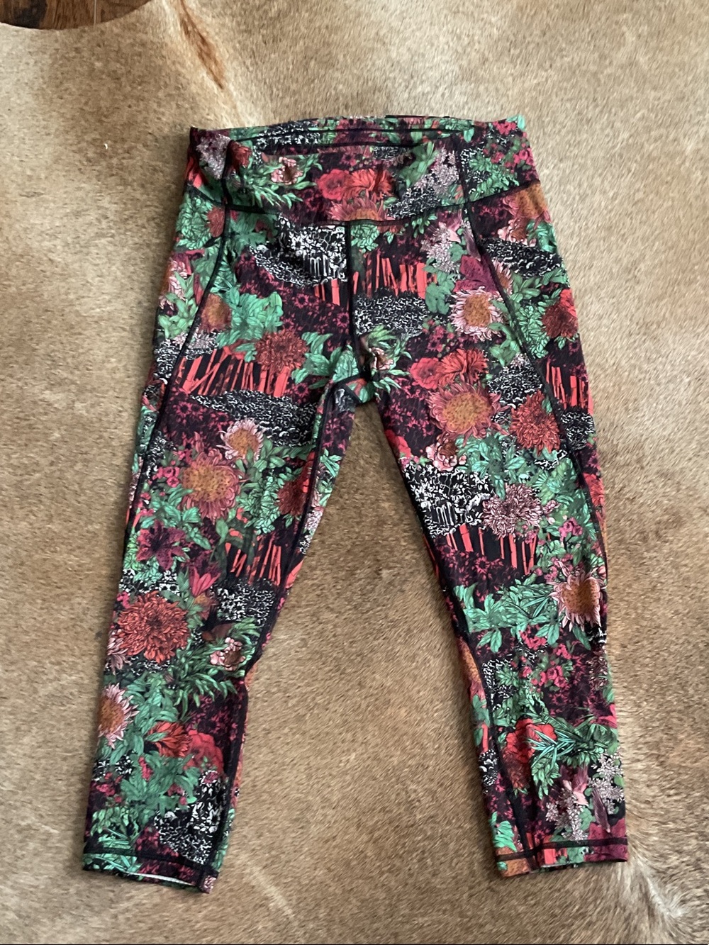 lululemon athletica  Floral Performance Leggings - Green, Pink & Black